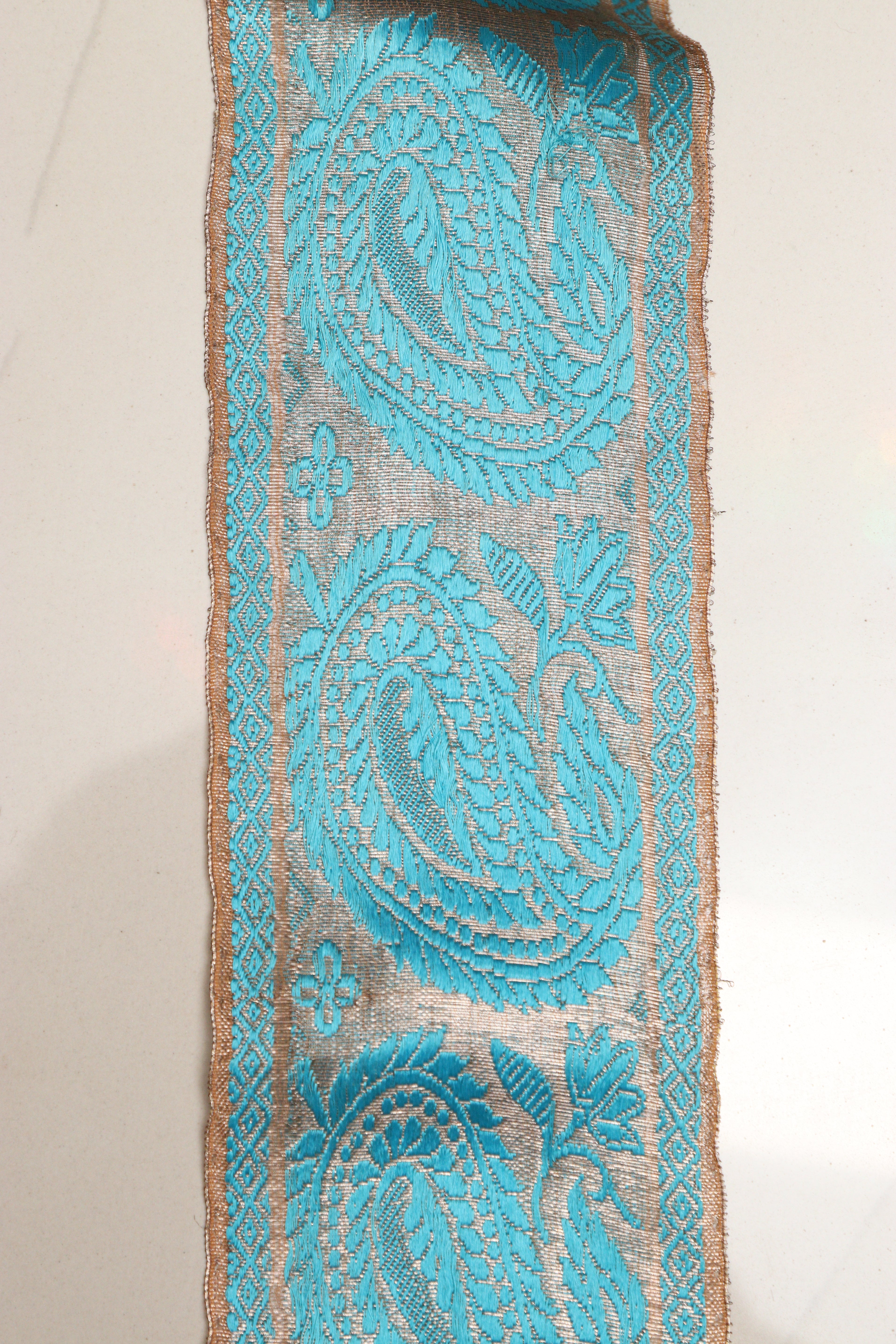 Blue Banarasi Handloom Vintage Pure Silk Border Lace ( 1 Mtr ) - Luxurion World