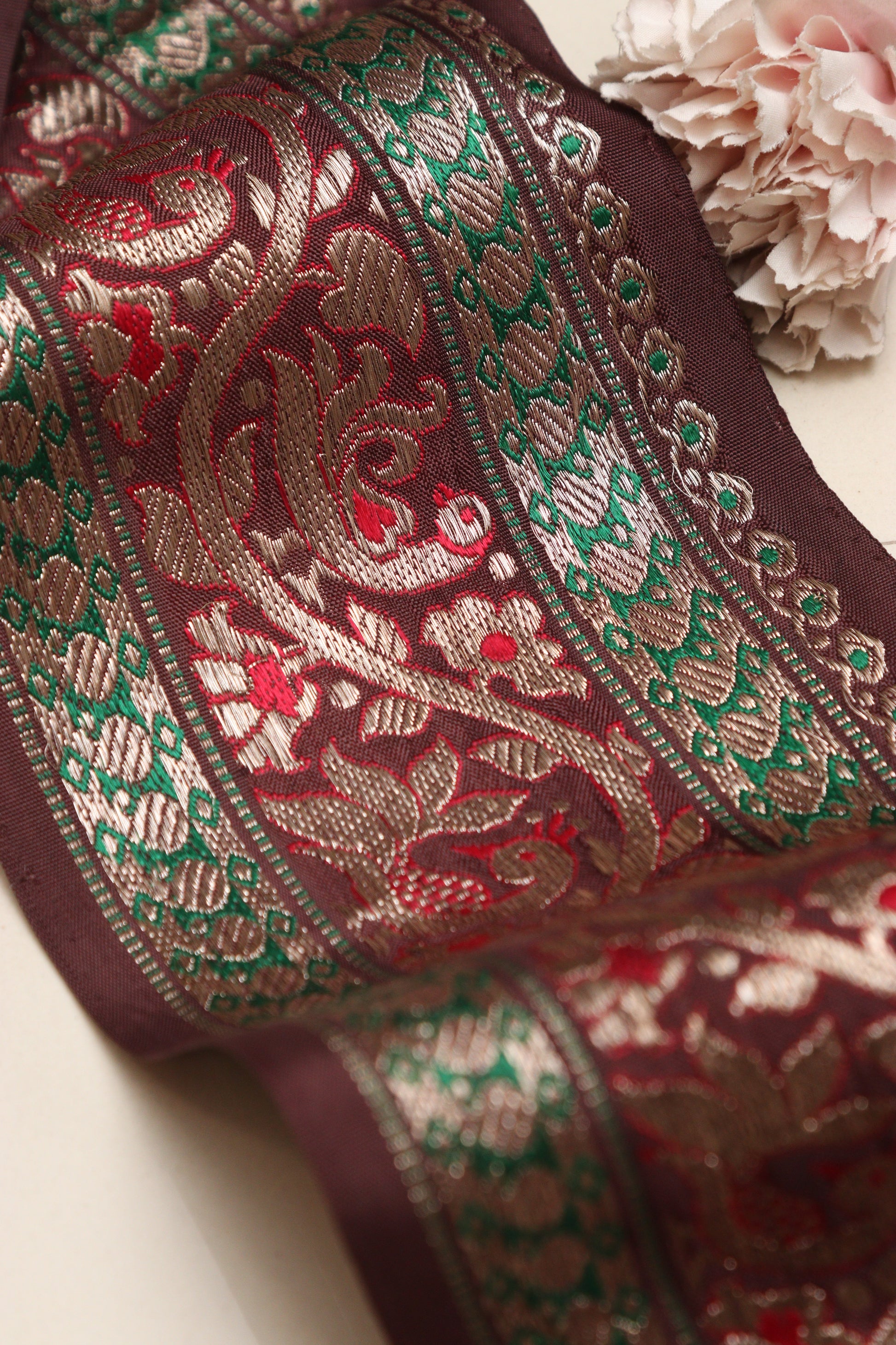 Maroon Banarasi Handloom Vintage Pure Silk Border Lace ( 1 Mtr ) - Luxurion World