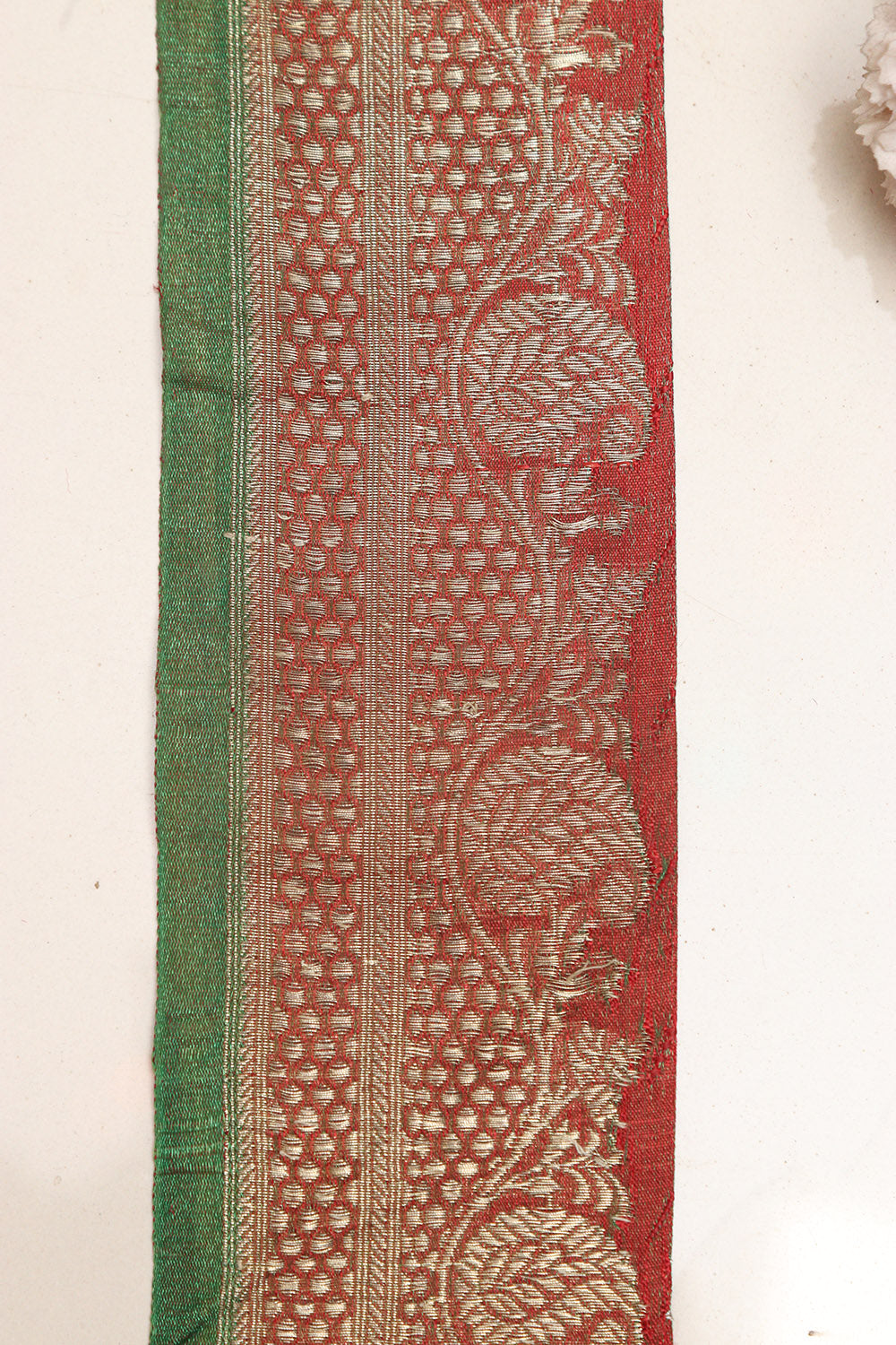 Red Banarasi Handloom Vintage Pure Silk Border Lace - Luxurion World