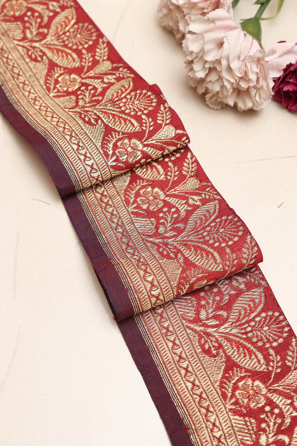 Red Banarasi Handloom Vintage Pure Silk Border Lace ( 1 Mtr ) - Luxurion World
