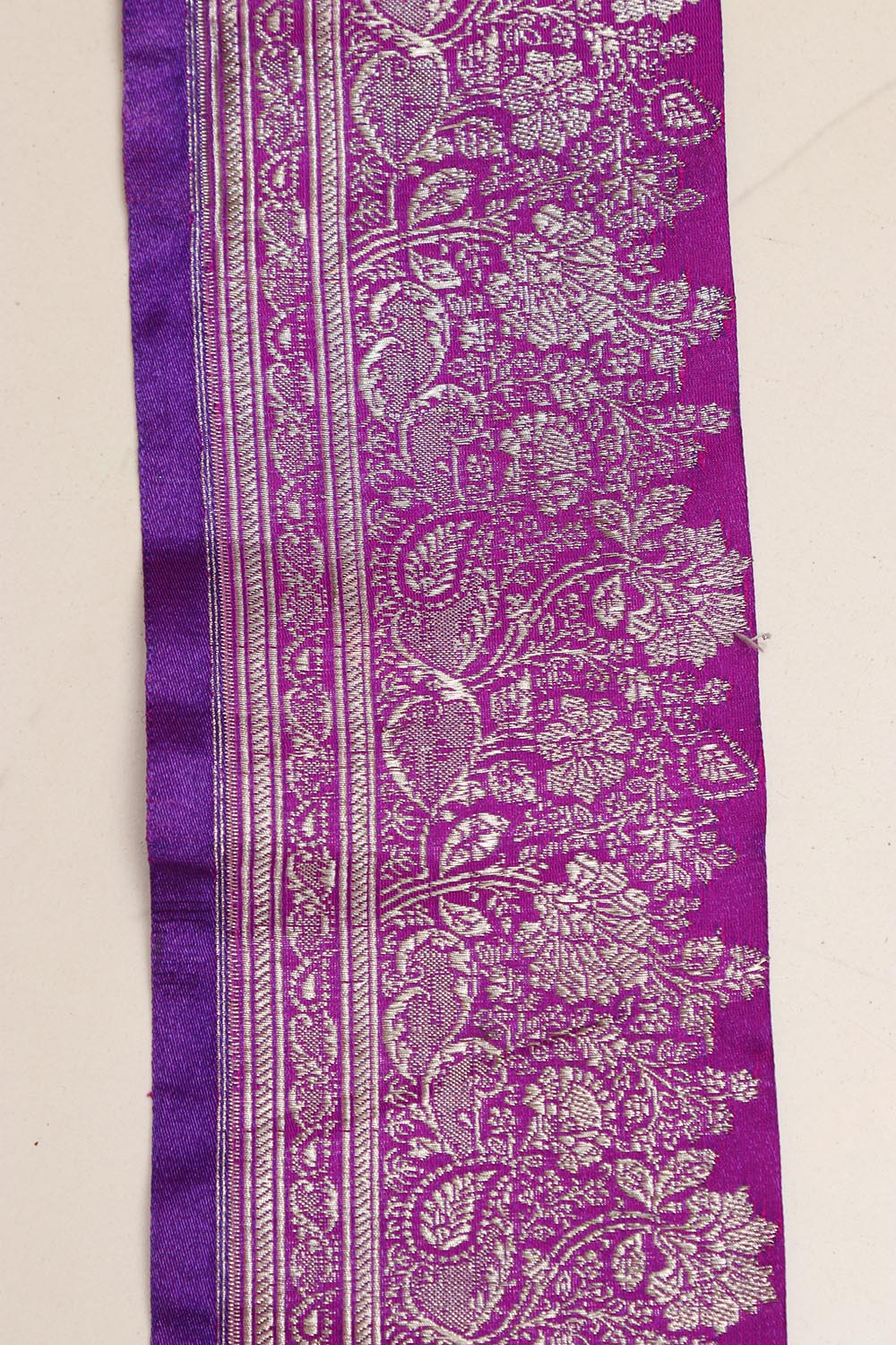 Purple Banarasi Handloom Vintage Pure Silk Border Lace ( 1 Mtr ) - Luxurion World