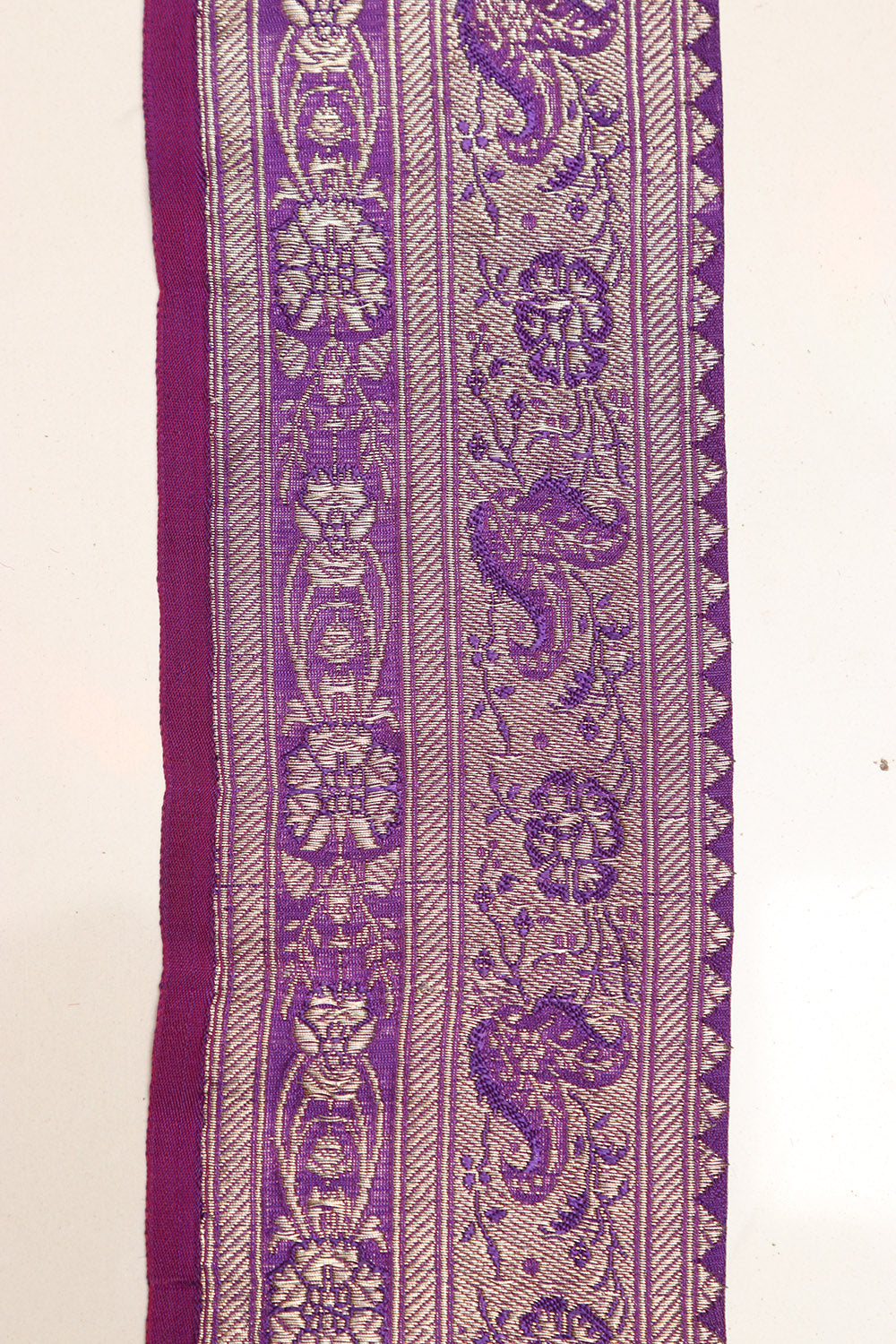 Purple Banarasi Handloom Vintage Pure Silk Border Lace - Luxurion World
