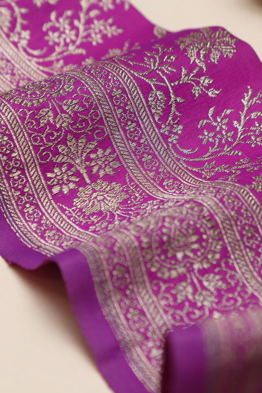 Purple Banarasi Handloom Vintage Pure Silk Border Lace ( 1 Mtr ) - Luxurion World