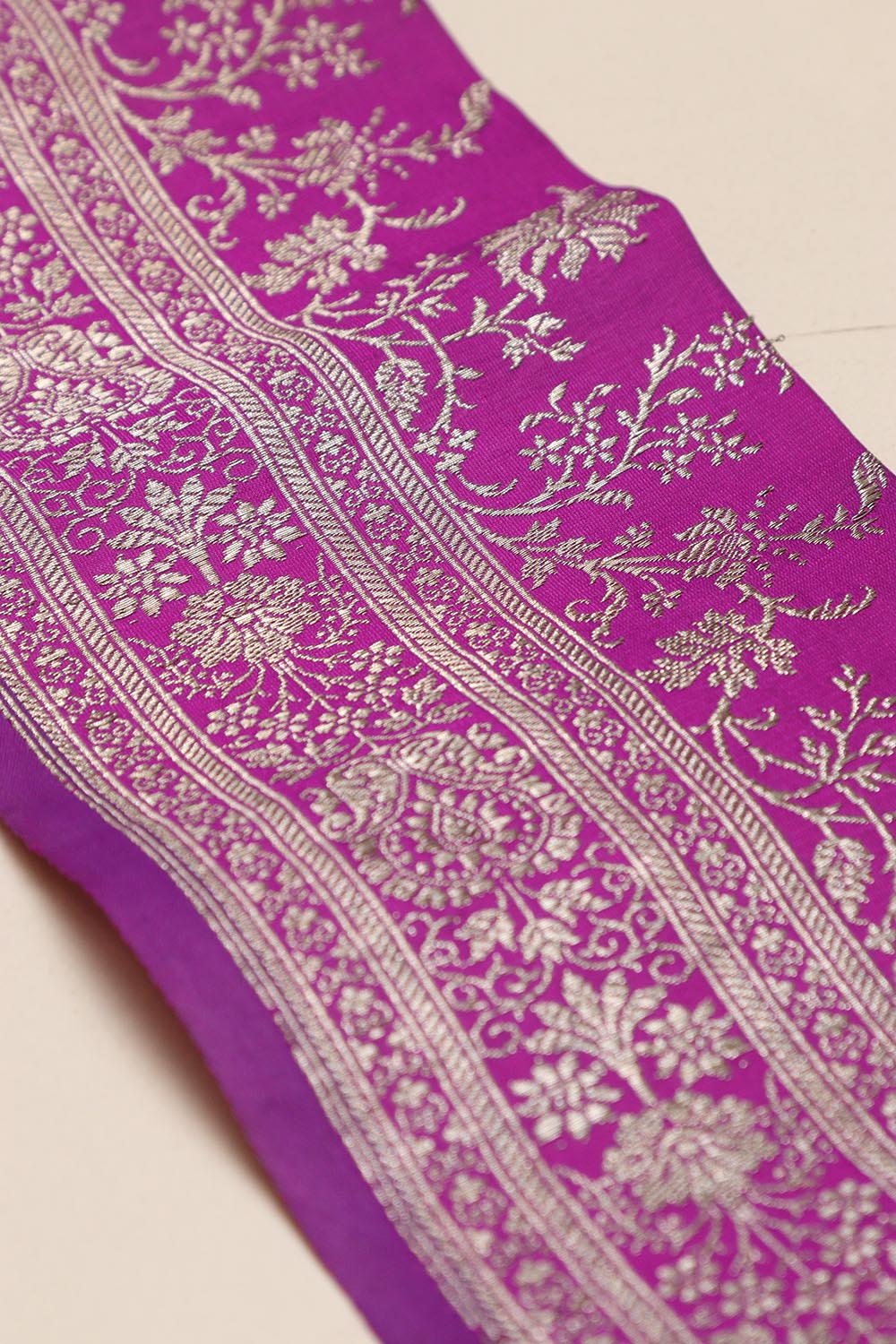 Purple Banarasi Handloom Vintage Pure Silk Border Lace ( 1 Mtr ) - Luxurion World