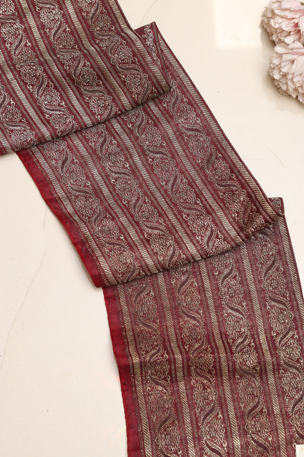 Maroon Banarasi Handloom Vintage Pure Silk Border Lace ( 1 Mtr ) - Luxurion World