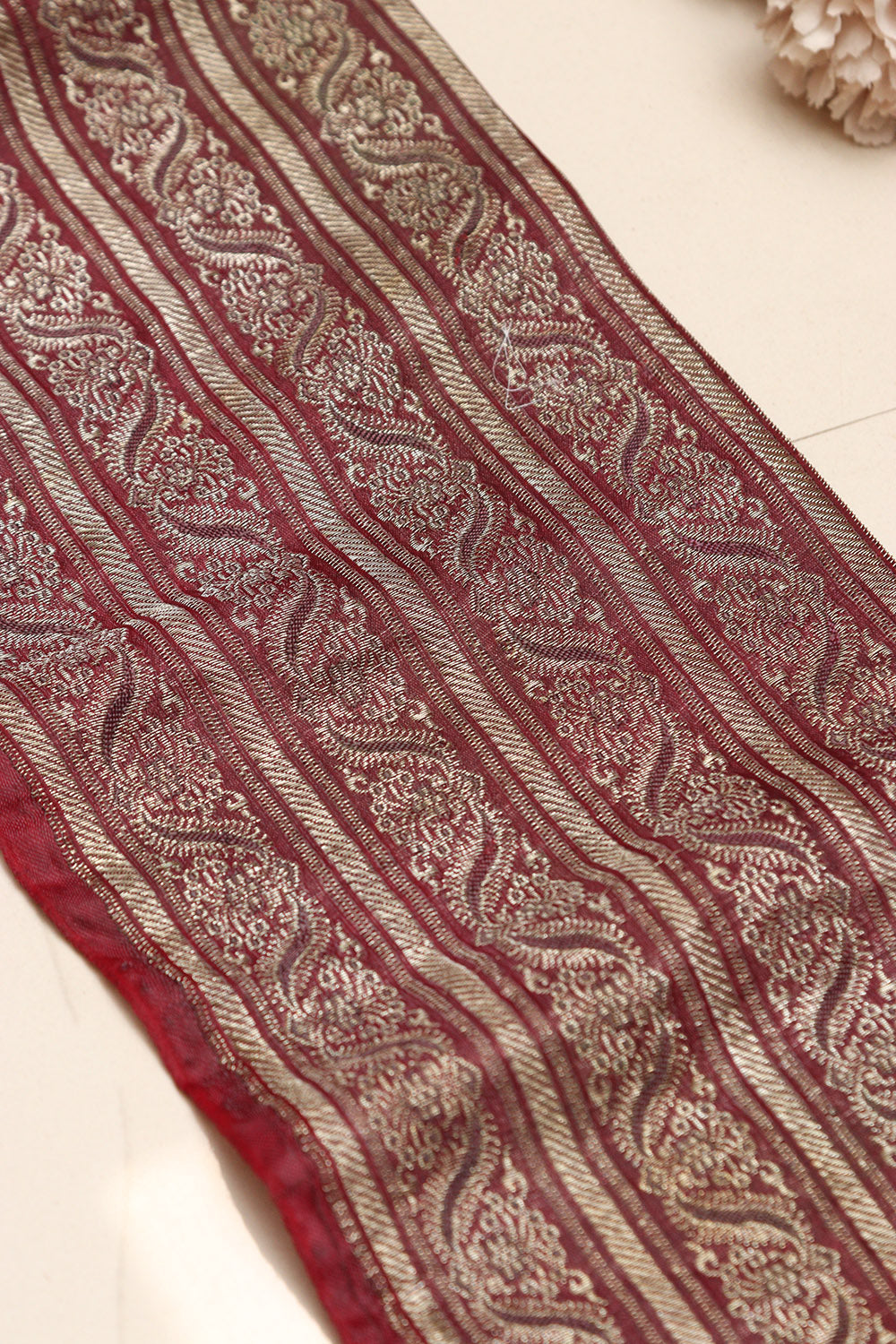 Maroon Banarasi Handloom Vintage Pure Silk Border Lace ( 1 Mtr ) - Luxurion World