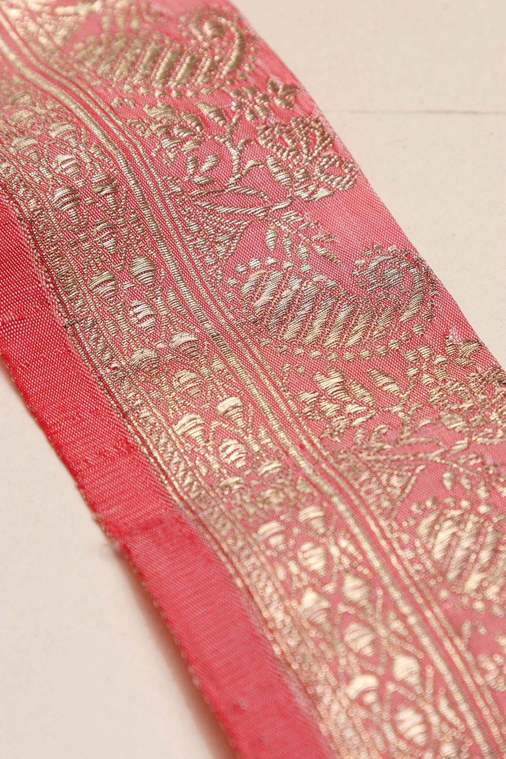 Pink Banarasi Handloom Vintage Pure Silk Border Lace ( 3.75 Mtr ) - Luxurion World