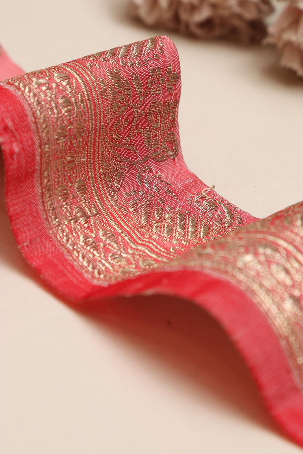 Pink Banarasi Handloom Vintage Pure Silk Border Lace ( 3.75 Mtr ) - Luxurion World