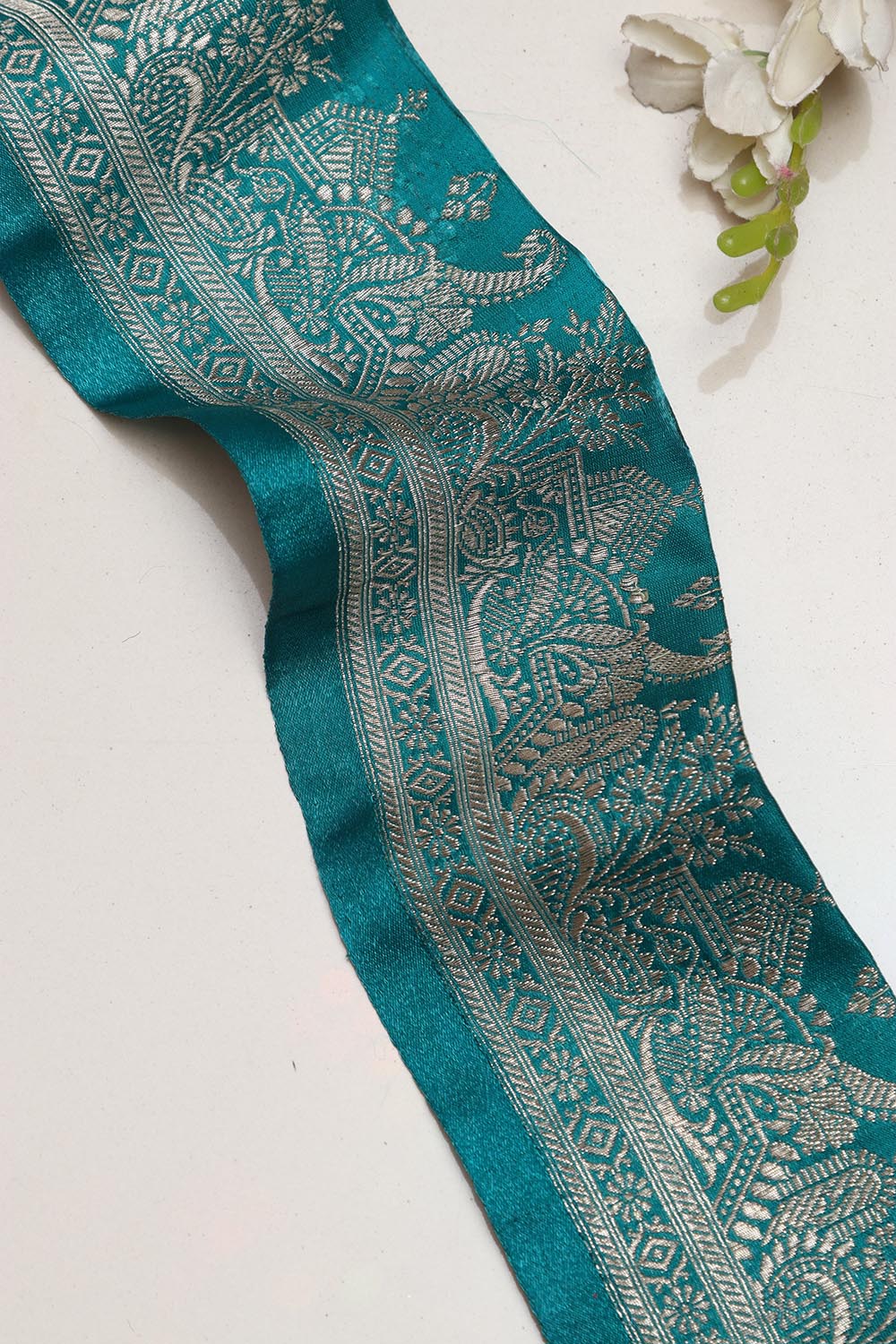 Blue Banarasi Handloom Vintage Pure Silk Border Lace ( 1 Mtr ) - Luxurion World