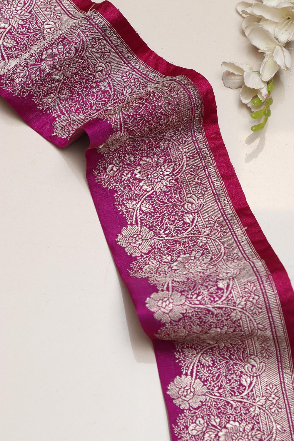 Pink Banarasi Handloom Vintage Pure Silk Border Lace ( 1 Mtr ) - Luxurion World