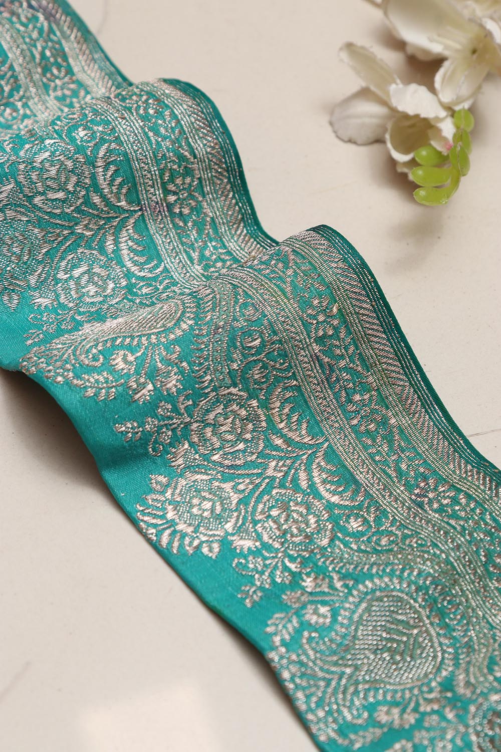 Blue Banarasi Handloom Vintage Pure Silk Border Lace ( 1 Mtr ) - Luxurion World