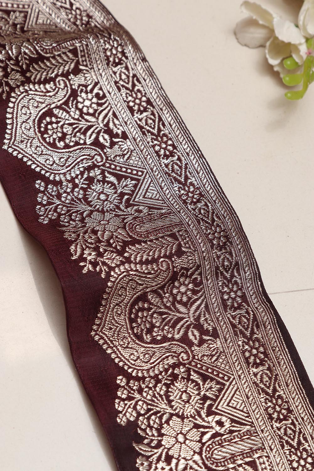 Maroon Banarasi Handloom Vintage Pure Silk Border Lace ( 1 Mtr ) - Luxurion World