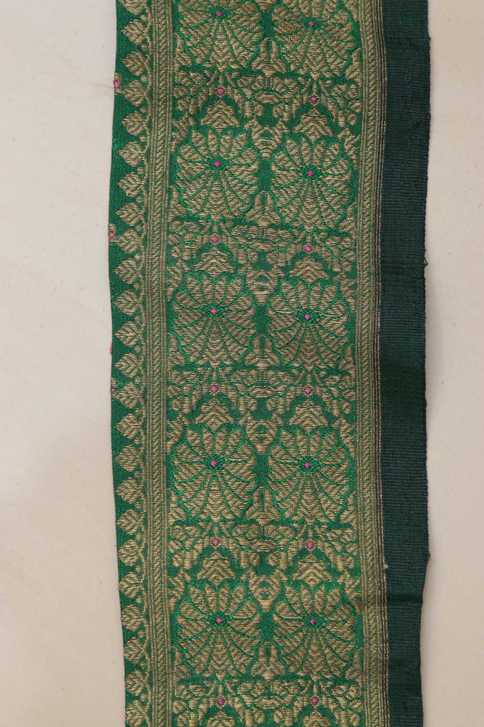 Green Banarasi Handloom Vintage Pure Silk Border Lace ( 1 Mtr ) - Luxurion World