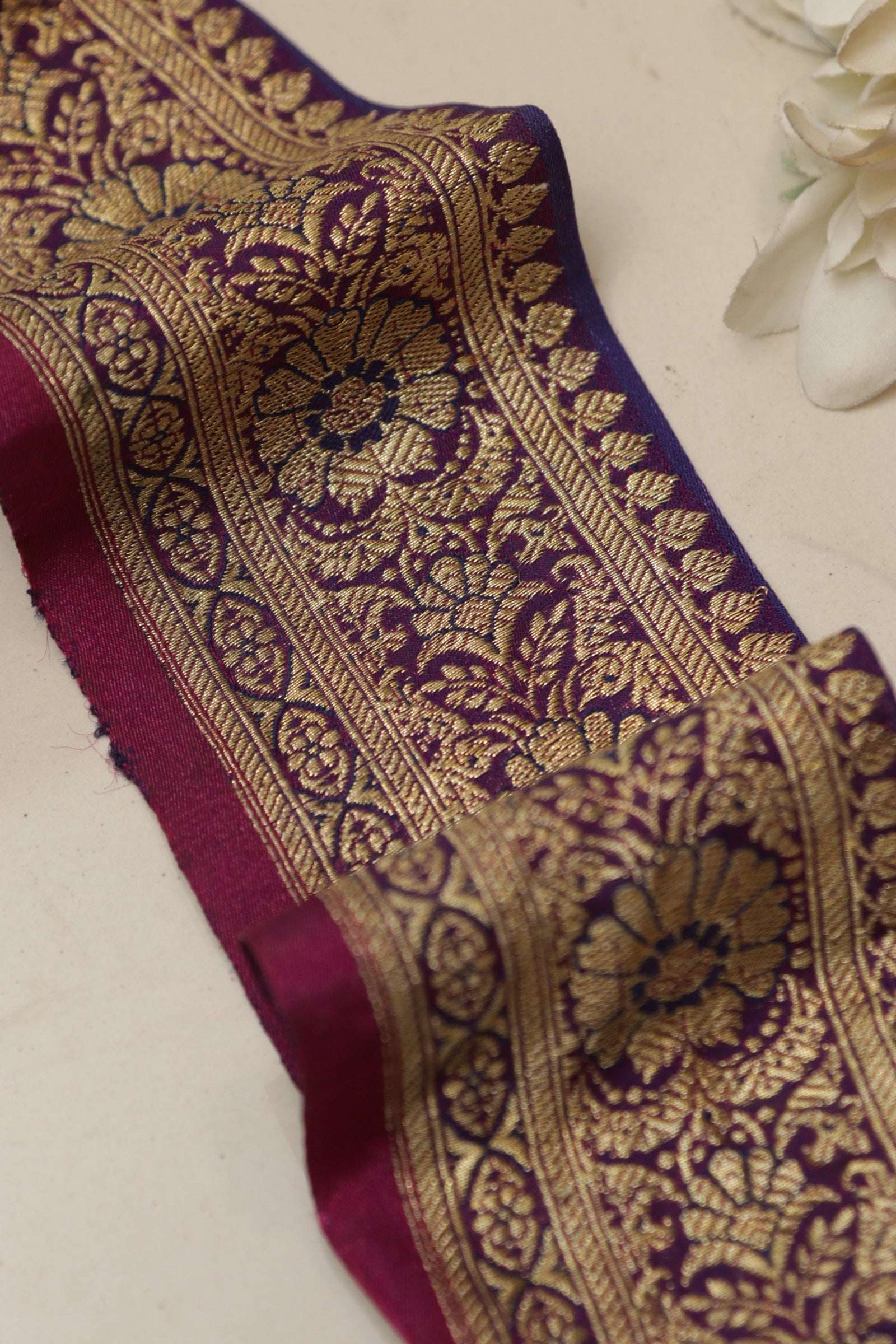 Purple Banarasi Handloom Vintage Pure Silk Border Lace ( 1 Mtr ) - Luxurion World