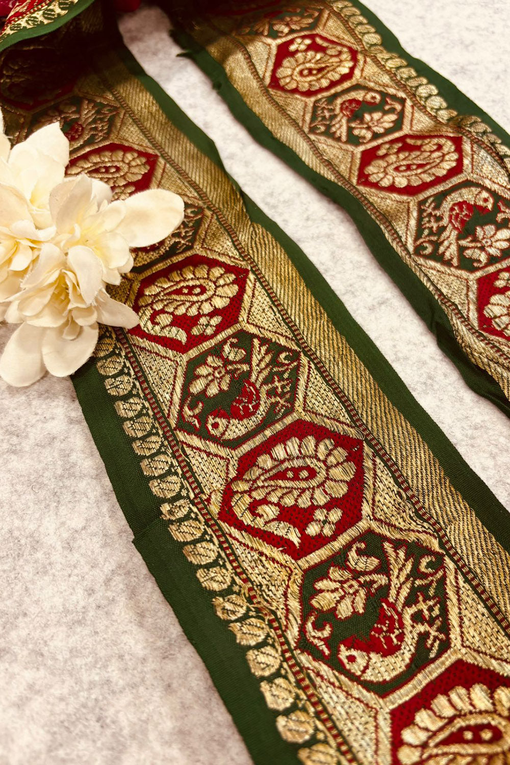 Green Pure Silk Vintage Banarasi Border Lace - Luxurion World