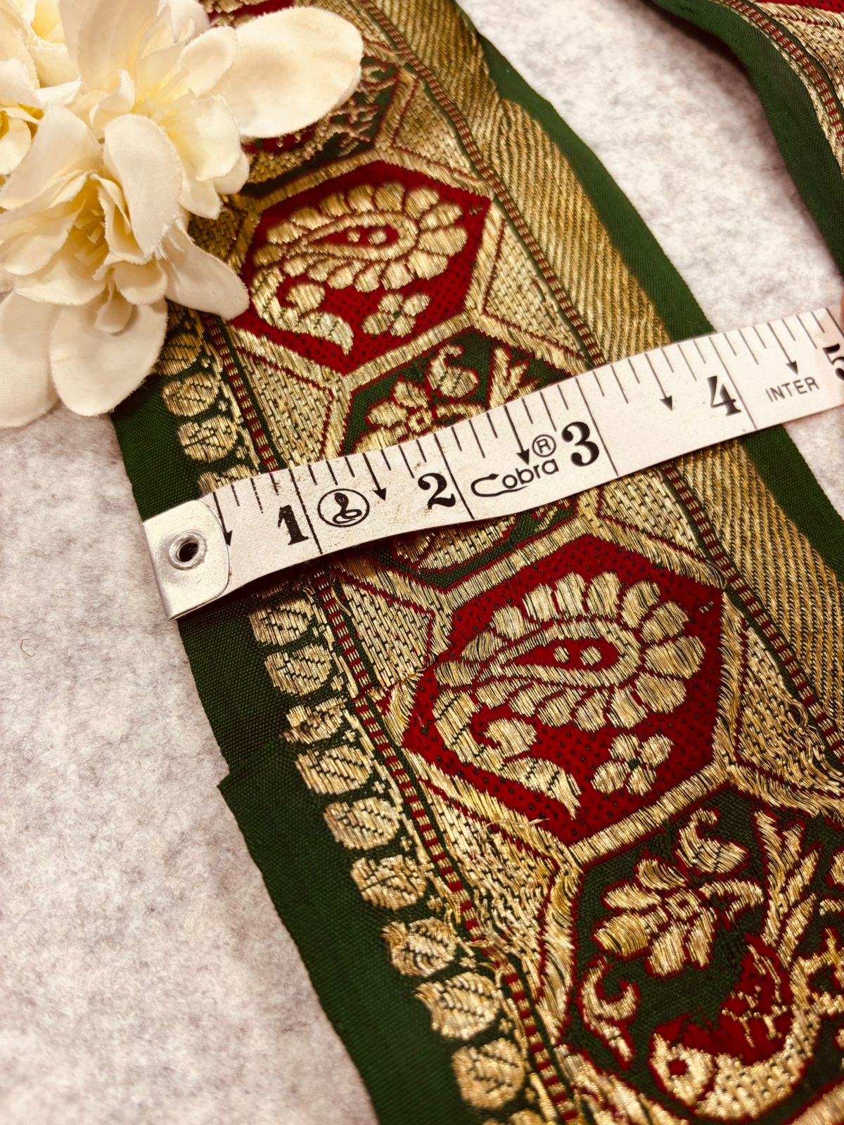 Green Pure Silk Vintage Banarasi Border Lace - Luxurion World