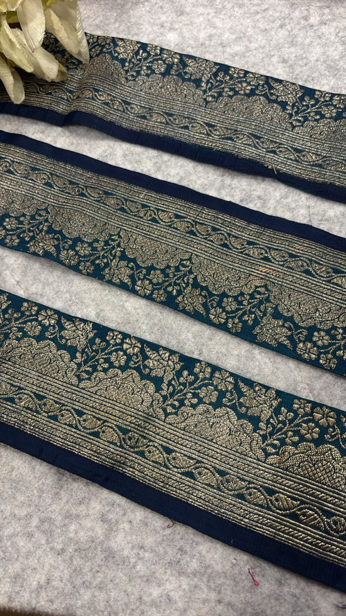 IL2B126081901 Blue Banarasi Pure Silk Vintage Border Lace