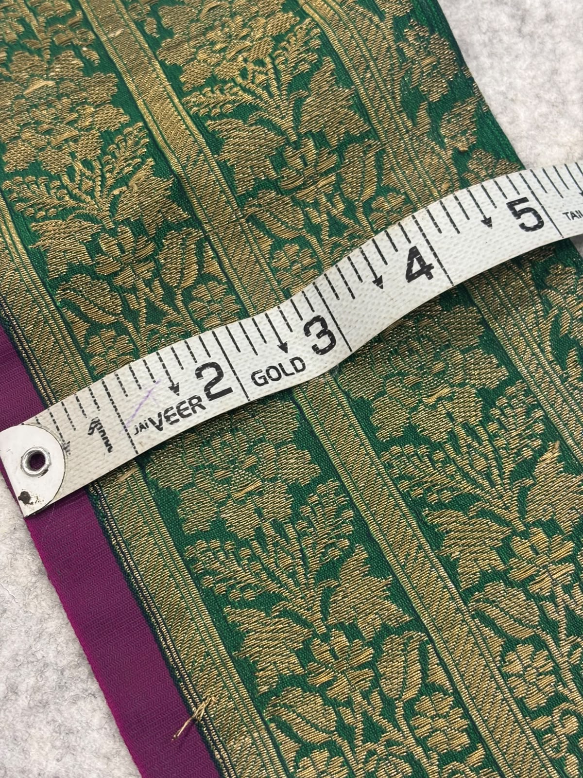 Green Banarasi Pure Silk Vintage Border Lace  ( 1 Mtr )