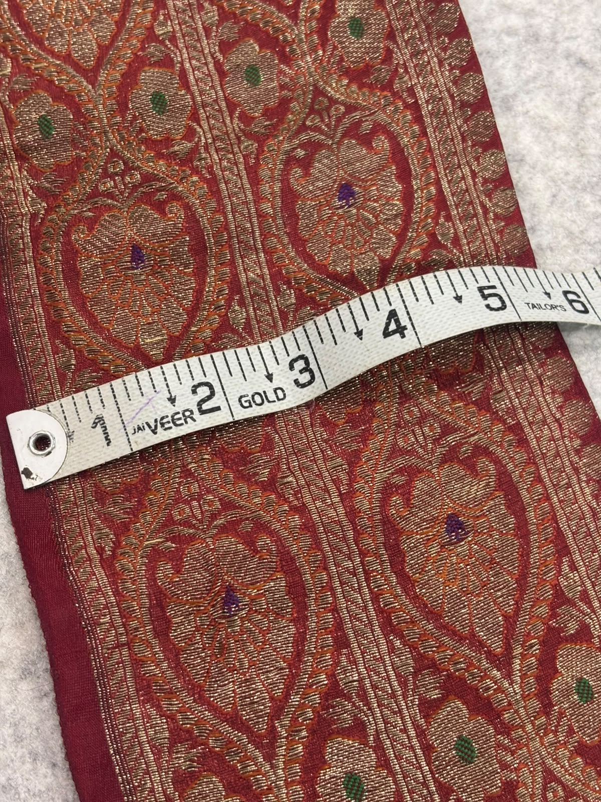 Maroon Banarasi Pure Silk Vintage Border Lace ( 1 Mtr )