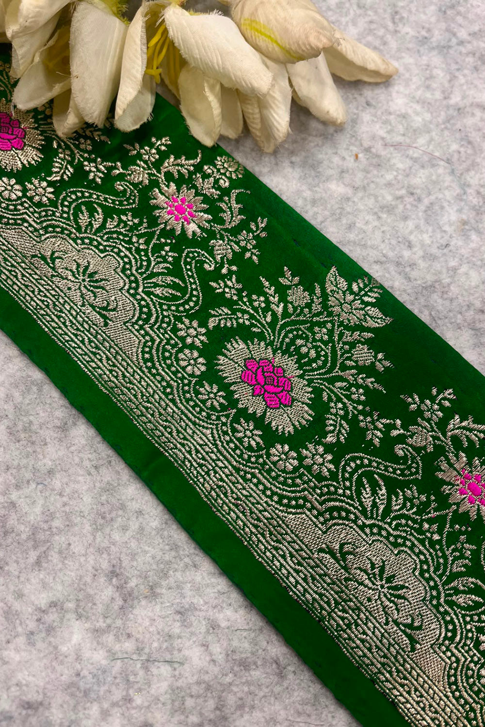 Green Banarasi Pure Silk Lace — Vintage Border Weave, Wedding