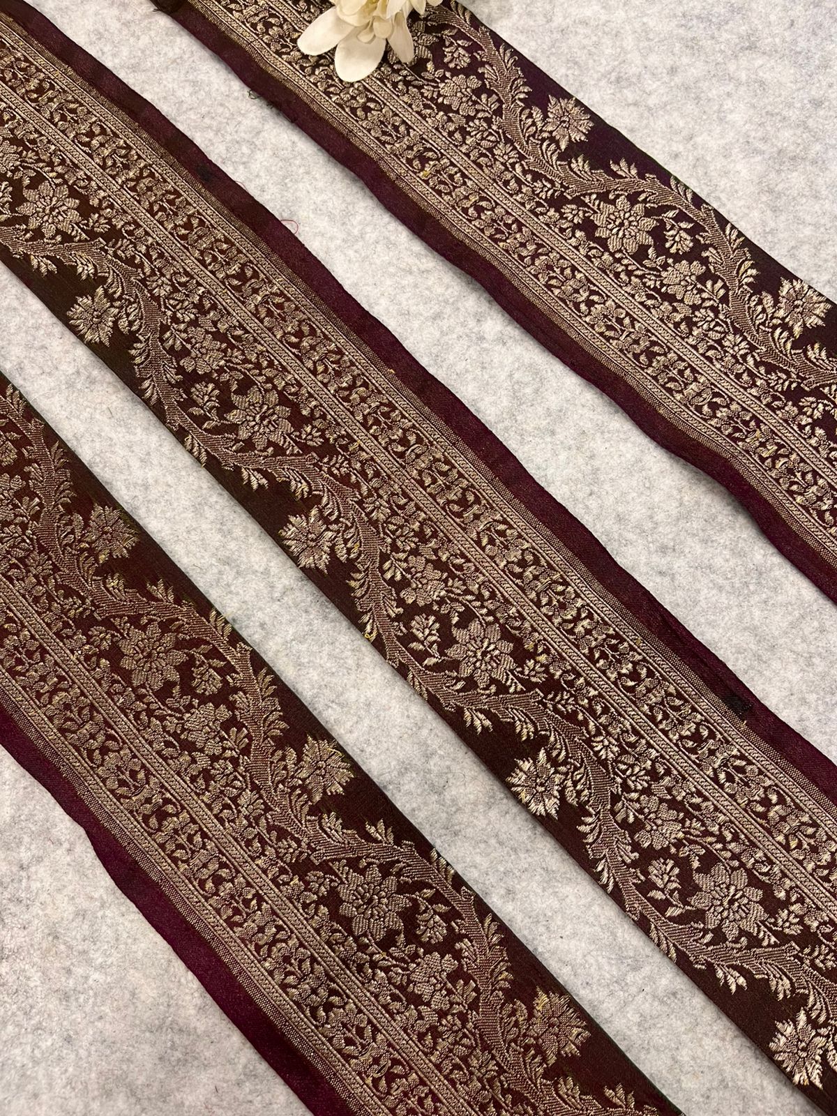 Maroon Banarasi Pure Silk Vintage Border Lace ( 1 Mtr )