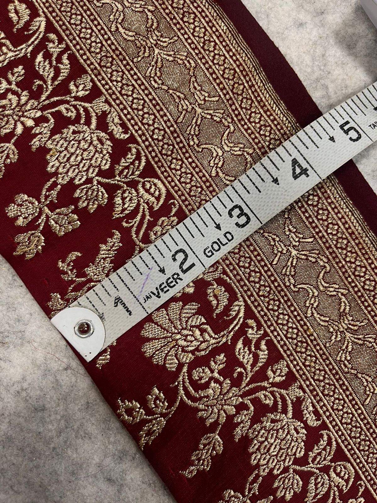 Maroon Banarasi Pure Silk Vintage Border Lace ( 1 Mtr )