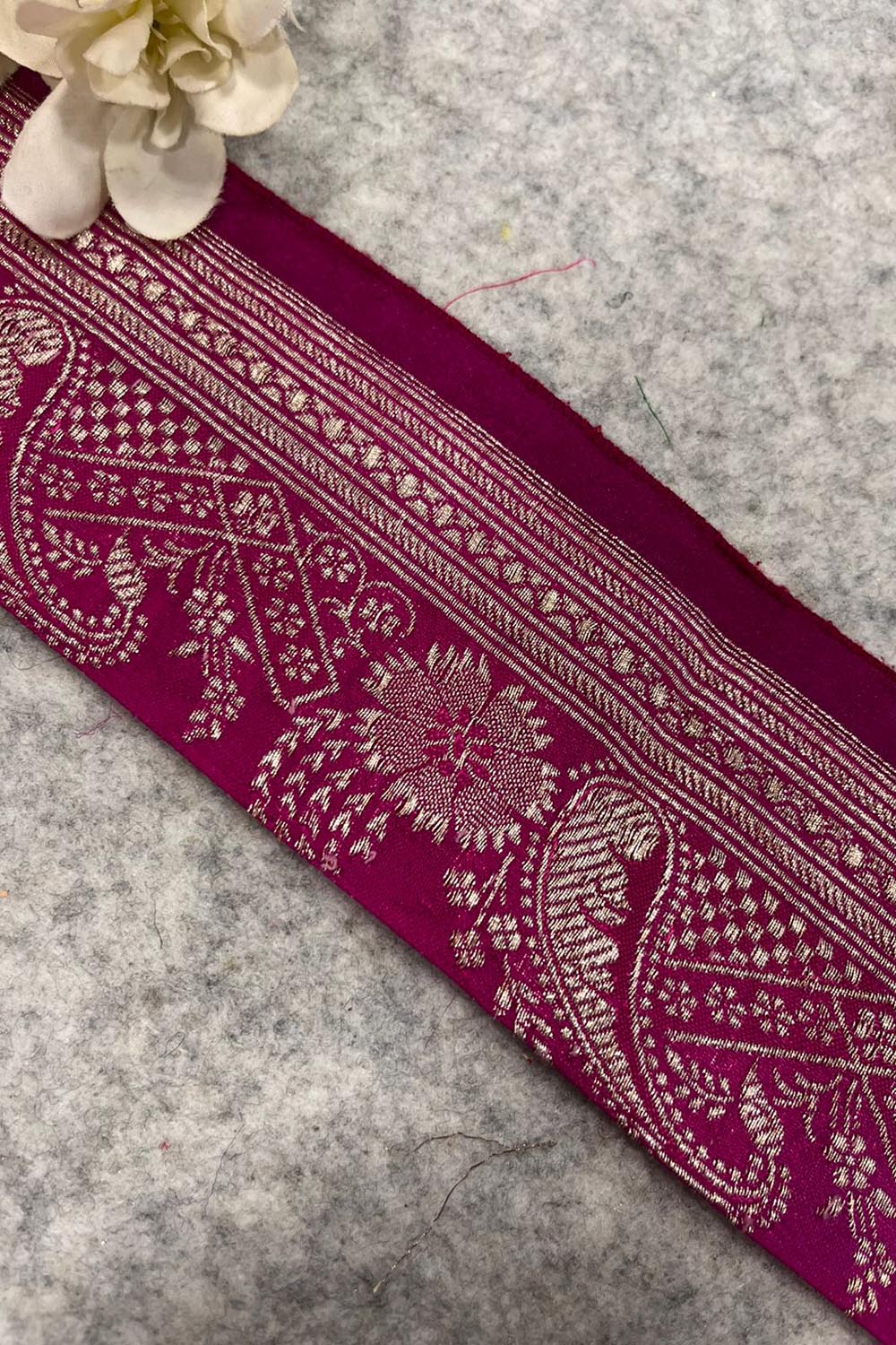 Pink Banarasi Pure Silk Vintage Border Lace ( 1 Mtr )