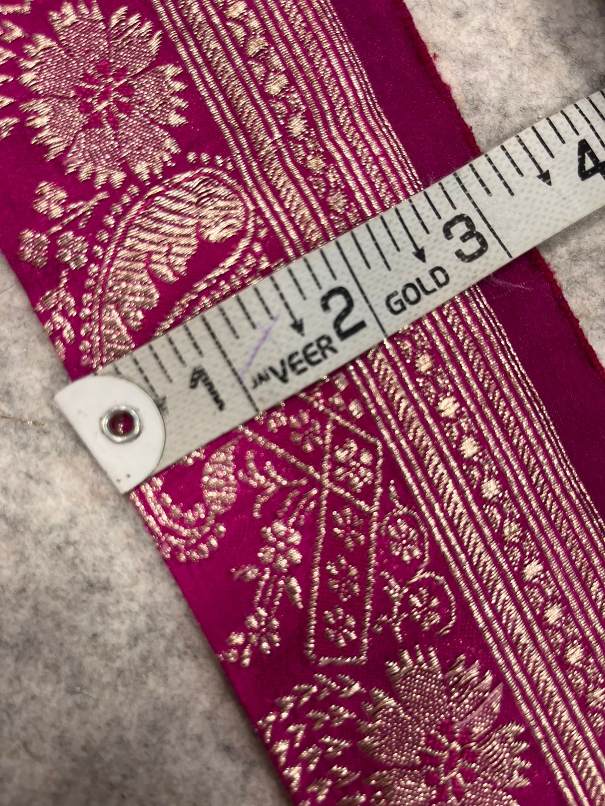 Pink Banarasi Pure Silk Vintage Border Lace ( 1 Mtr )