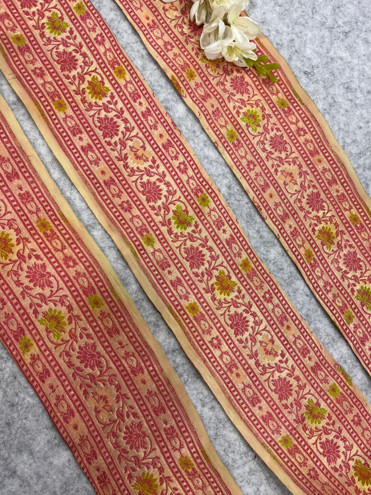 IL2B126082913 Peach Banarasi Pure Silk Vintage Border Lace
