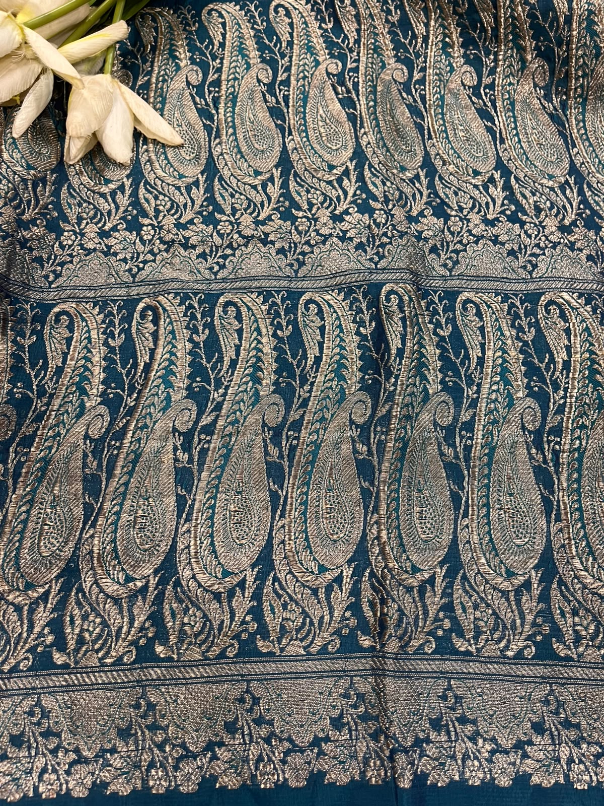 Blue Banarasi Pure Silk Vintage Border Lace ( 0.8 Mtr )