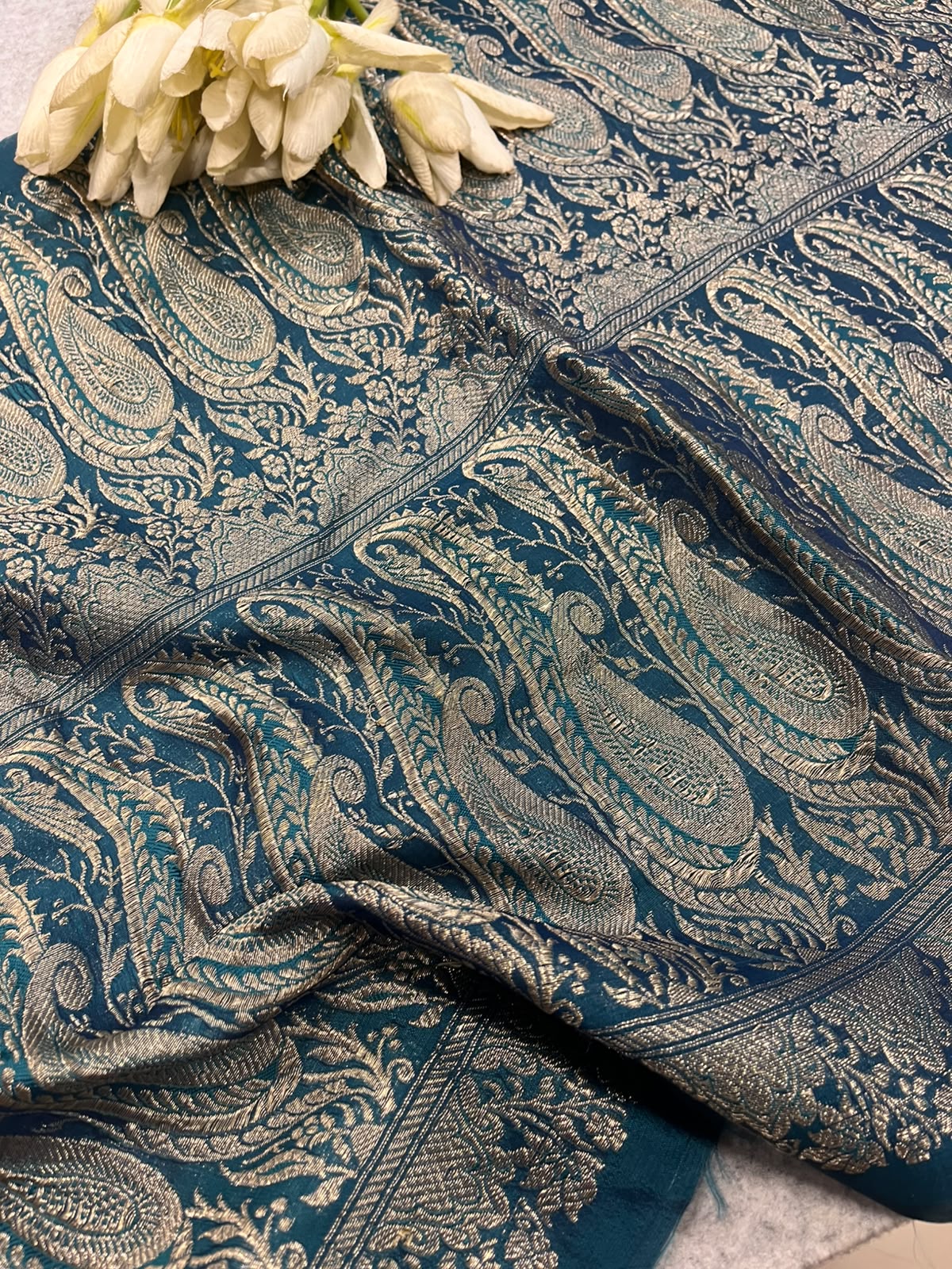Blue Banarasi Pure Silk Vintage Border Lace ( 0.8 Mtr )