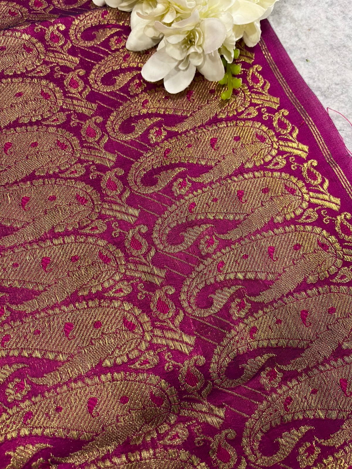 Pink Banarasi Pure Silk Vintage Border Lace ( 1 Mtr )