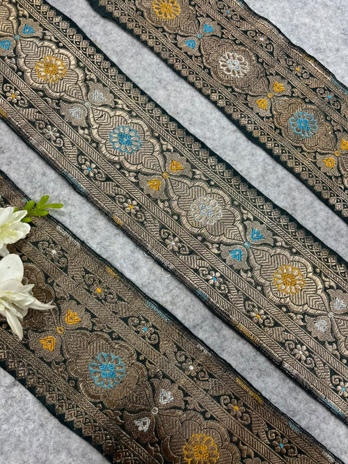 Grey Banarasi Pure Silk Vintage Border Lace