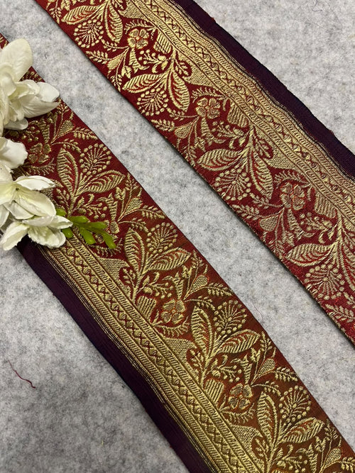 Golden Banarasi Pure Silk Vintage Border Lace ( 1 Mtr )