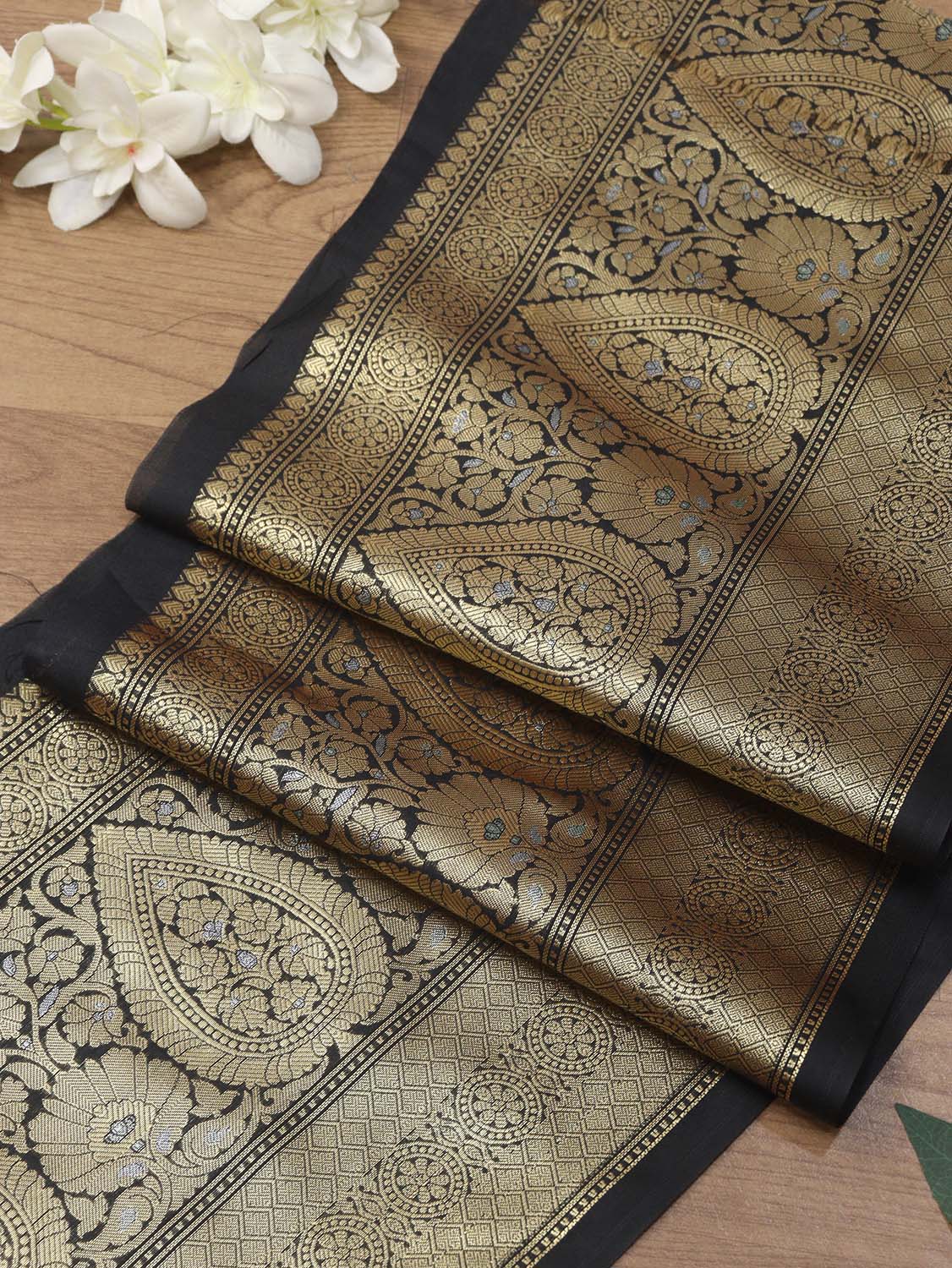 Elegant Black Banarasi Silk Lace - 0.5 Mtr - Luxurion World