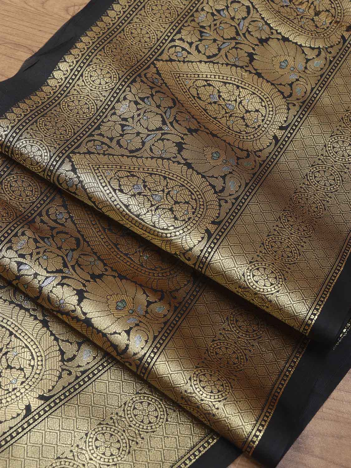 Elegant Black Banarasi Silk Lace - 0.5 Mtr - Luxurion World