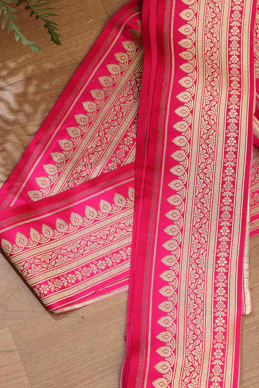 Elegant Pink Banarasi Silk Lace: A Timeless Beauty ( 1 Mtr ) - Luxurion World