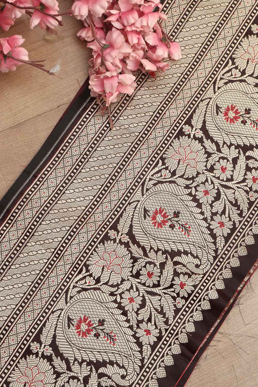Stunning Maroon Banarasi Silk Lace ( 1 Mtr ) - Luxurion World
