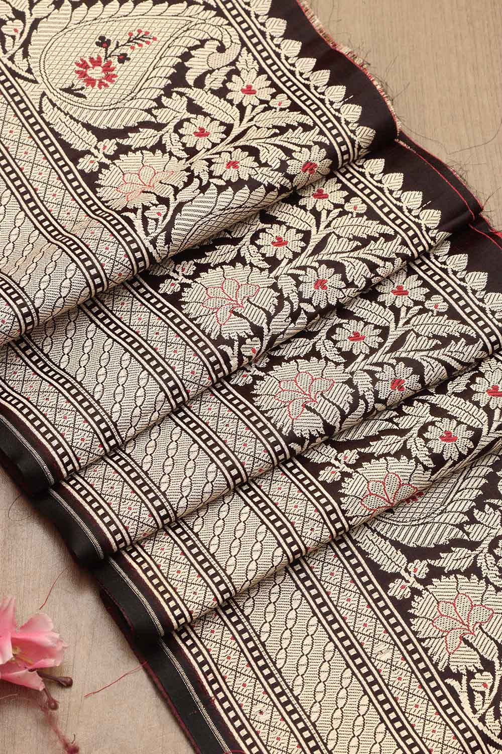 Stunning Maroon Banarasi Silk Lace ( 1 Mtr ) - Luxurion World