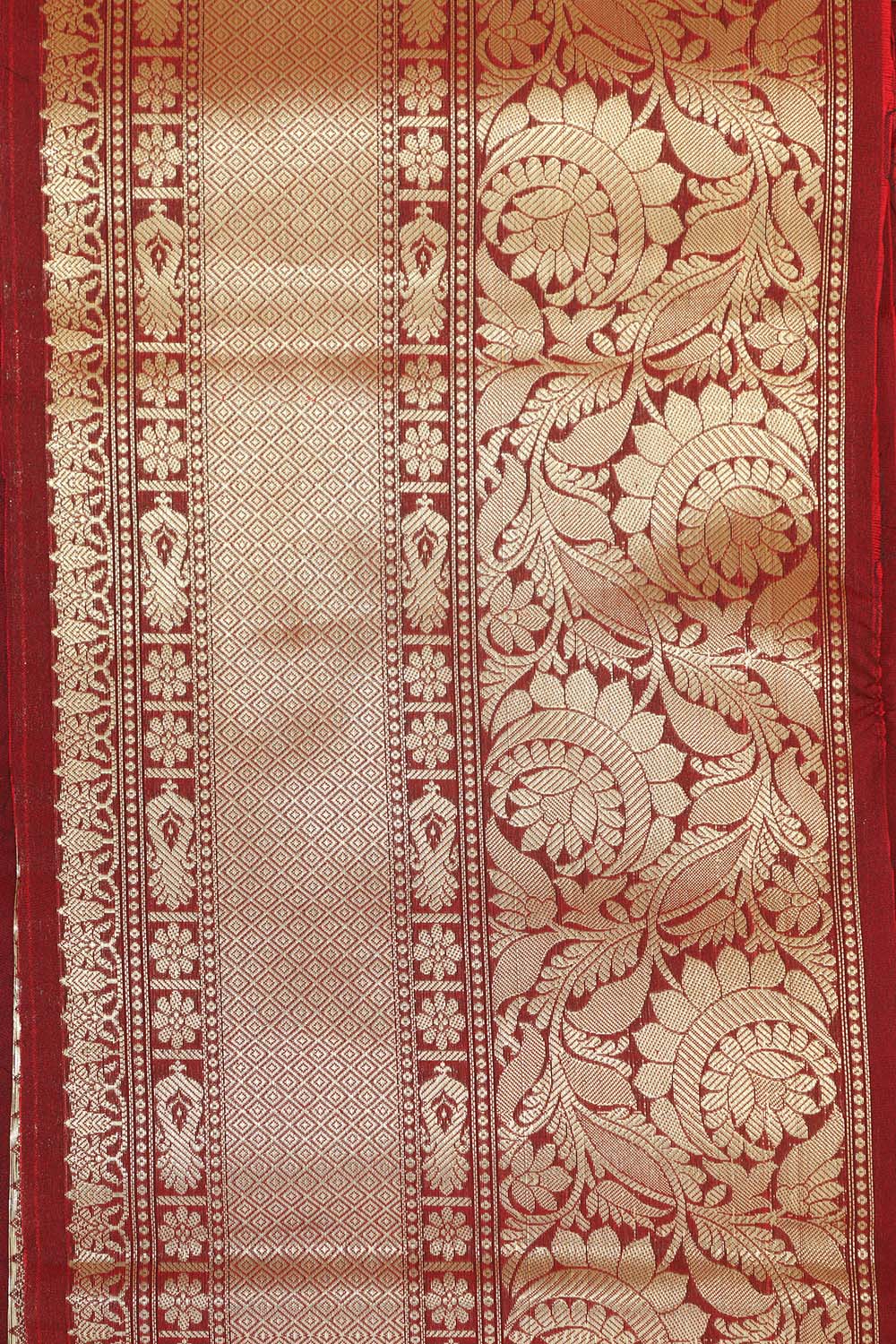 Stunning Maroon Banarasi Silk Lace ( 1 Mtr ) - Luxurion World