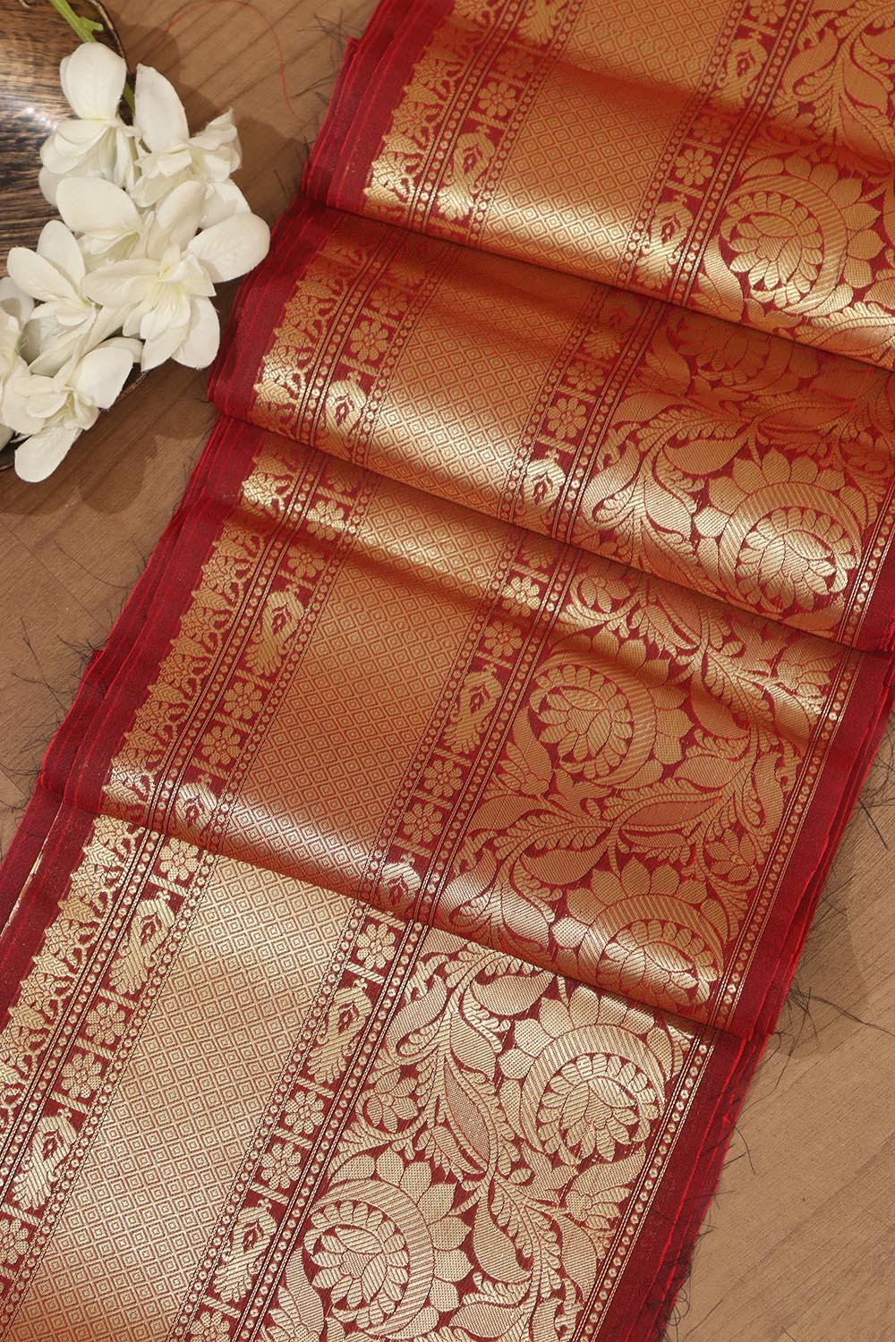 Stunning Maroon Banarasi Silk Lace ( 1 Mtr ) - Luxurion World
