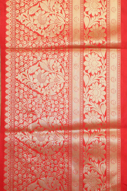 Red Banarasi Silk Lace : Elegant & Stylish - Luxurion World