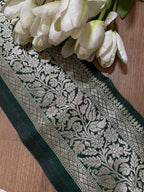 Green Banarasi Silk Lace: Elegant and Luxurious (1 Mtr) - Luxurion World
