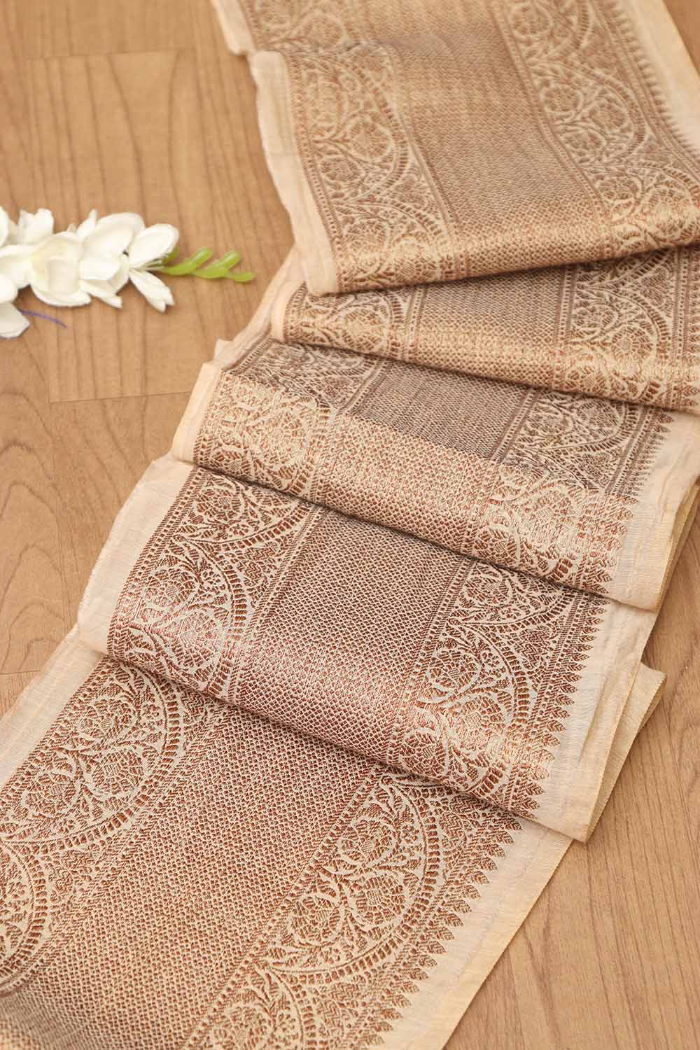 Elegant Pastel Banarasi Antique Zari Cotton Lace ( 1 Mtr ) - Luxurion World