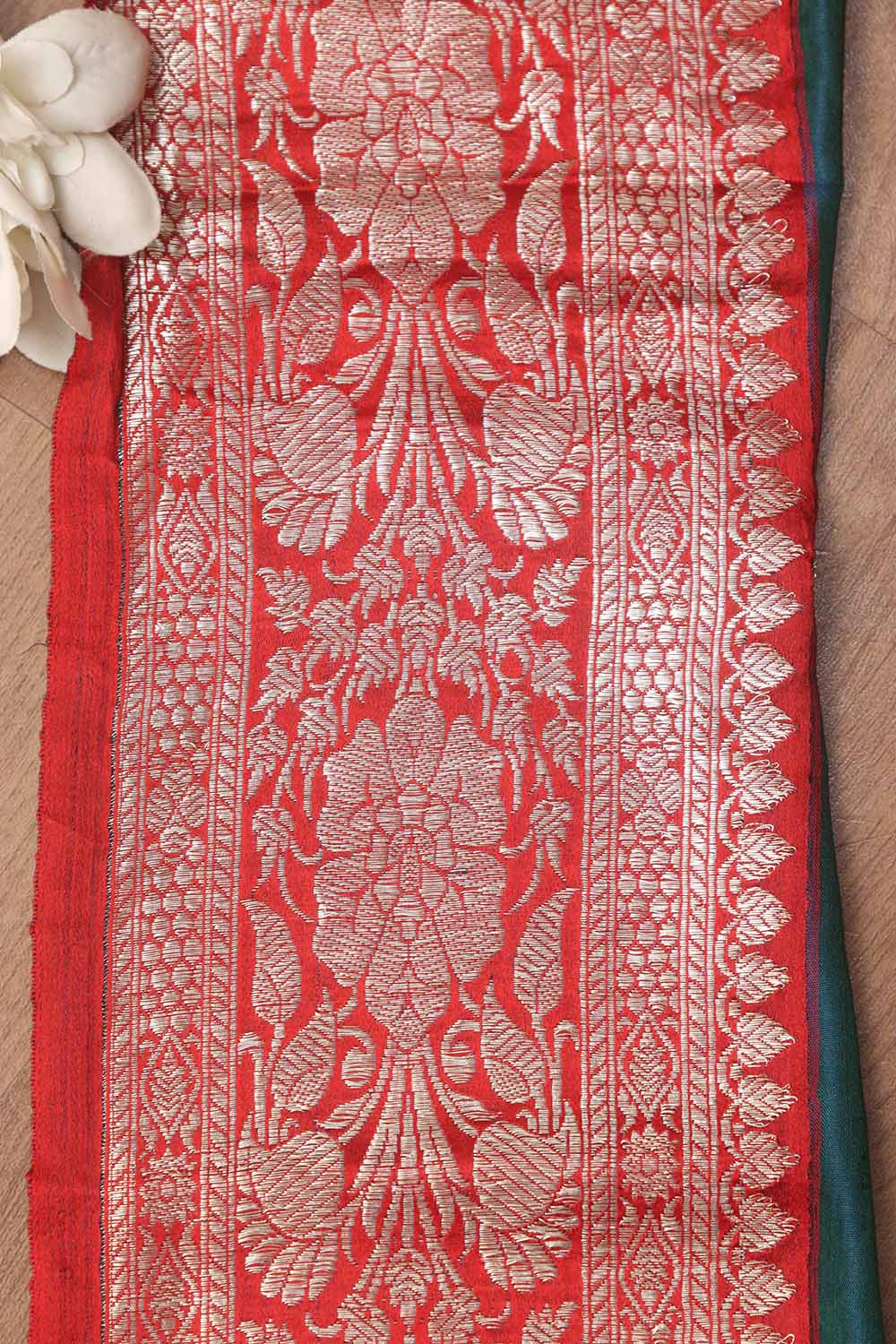 Red Banarasi Handloom Vintage Pure Silk Border ( 1 Mtr ) - Luxurion World