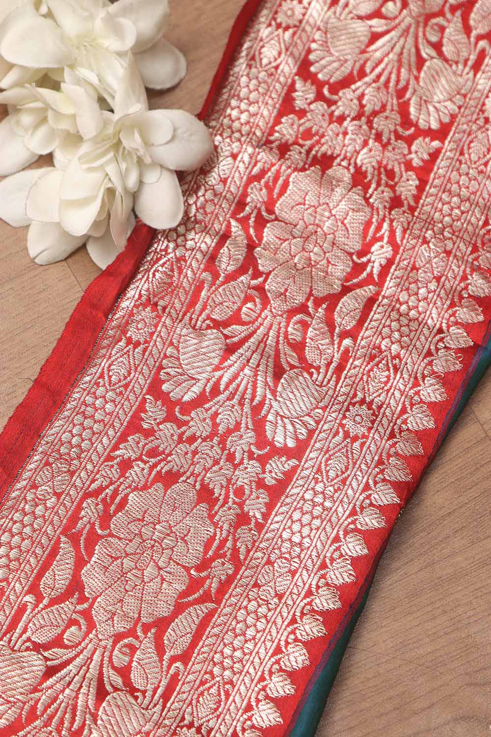 Red Banarasi Handloom Vintage Pure Silk Border ( 1 Mtr ) - Luxurion World