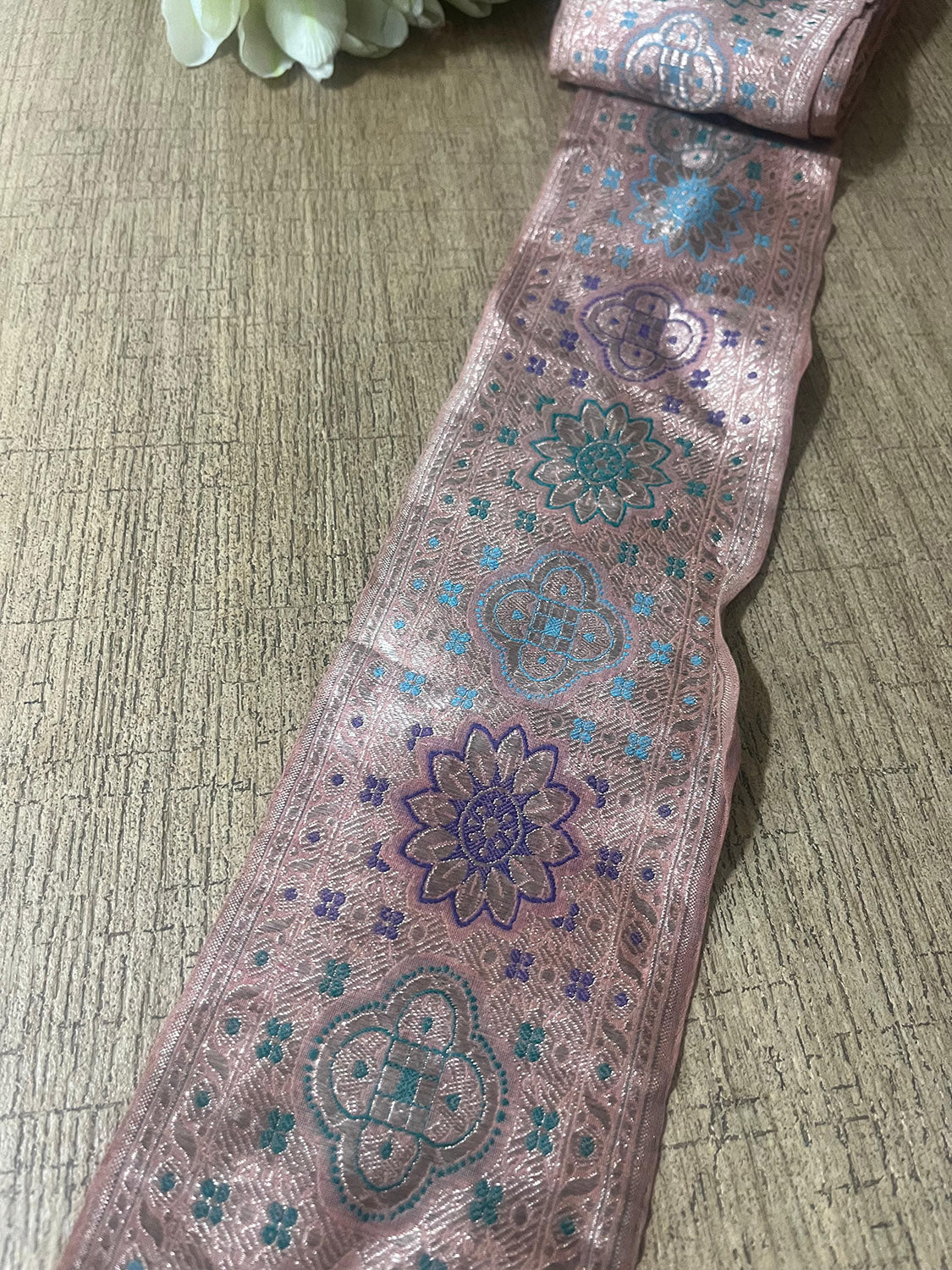 Pink Banarasi Handloom Vintage Pure Silk Border ( 0.5 Mtr ) - Luxurion World