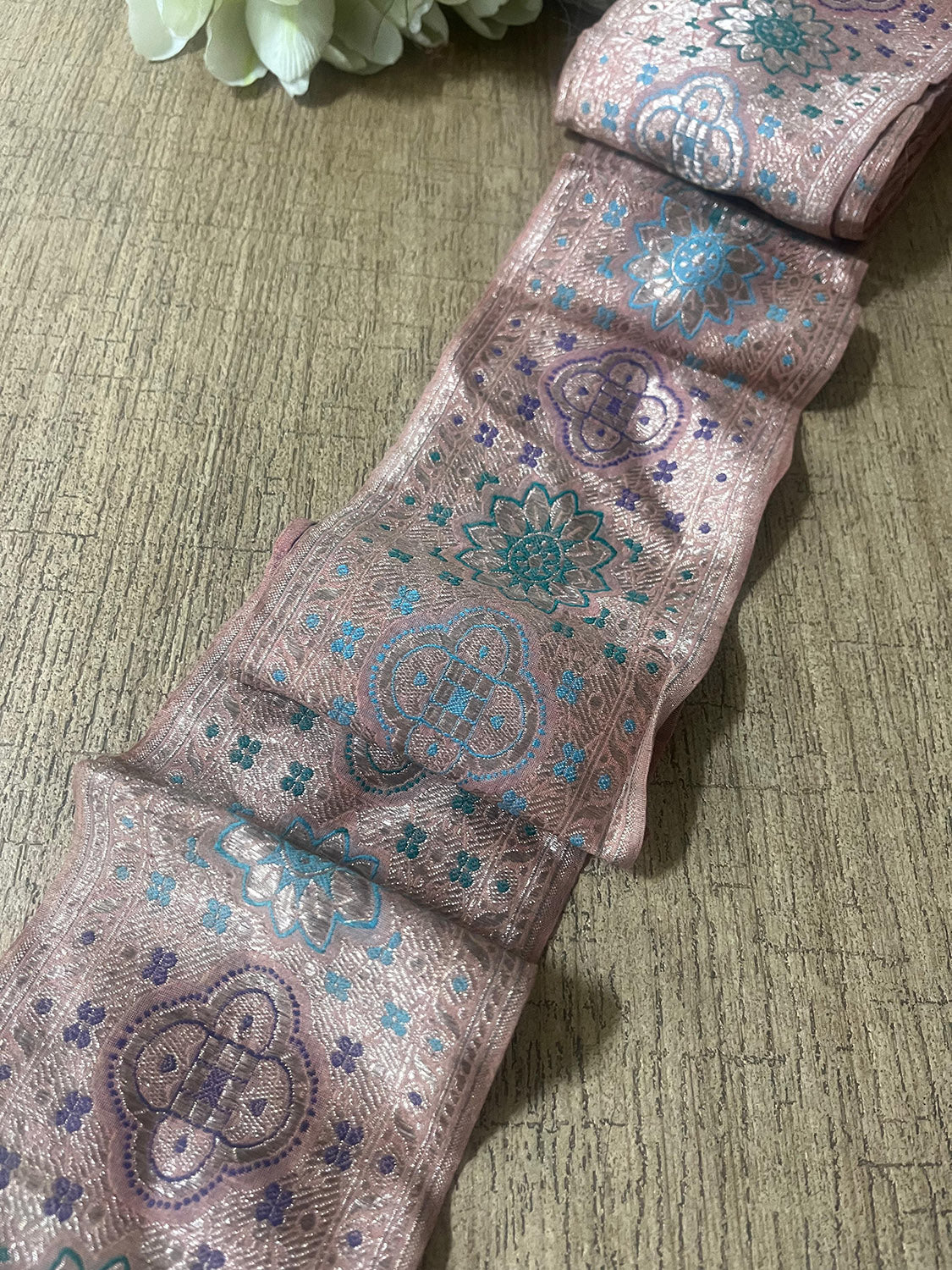 Pink Banarasi Handloom Vintage Pure Silk Border ( 0.5 Mtr ) - Luxurion World