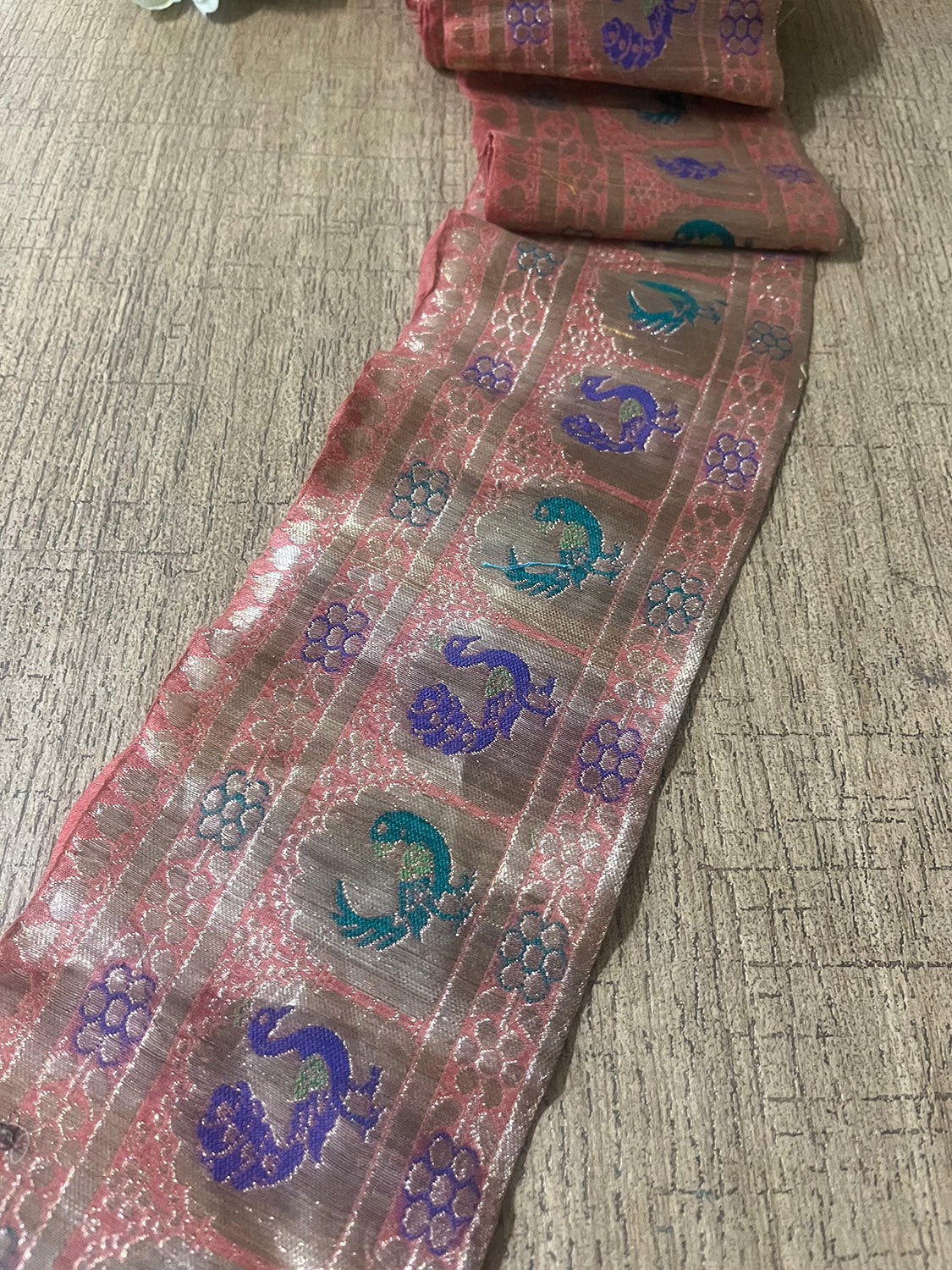 Peach Banarasi Handloom Vintage Pure Silk Border ( 1 Mtr ) - Luxurion World