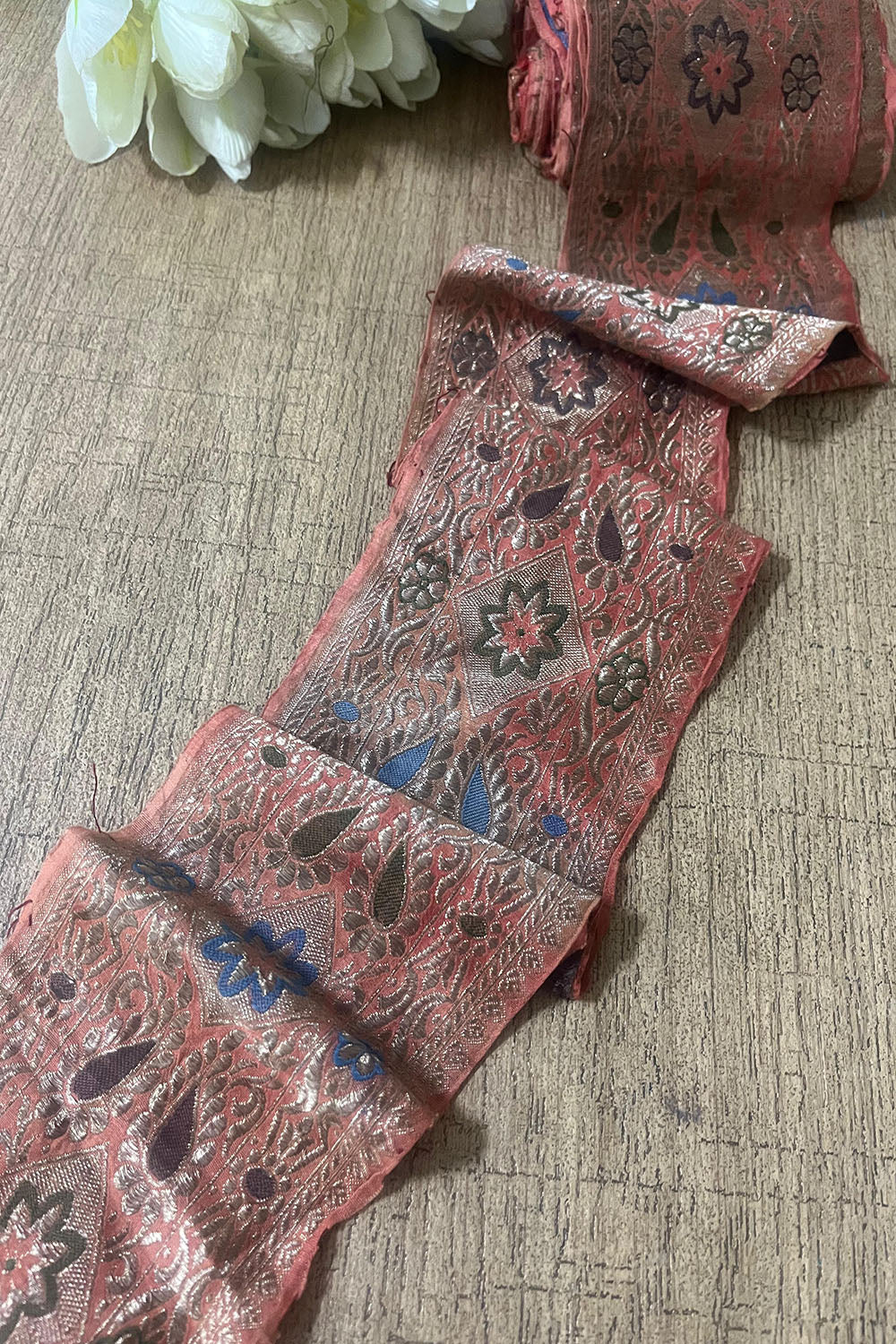 Peach Banarasi Handloom Vintage Pure Silk Border ( 1 Mtr ) - Luxurion World